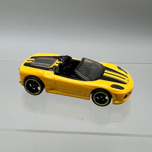 Hot wheels ferrari - ferrari, spider