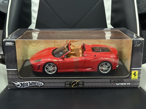 Hot wheels exclusive ferrari - wheels,