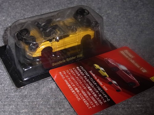 Kyosho scuderia spider - 1/64,